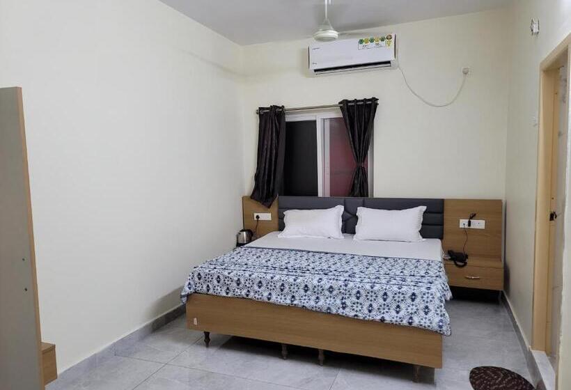 Hotel Deepak Retreat