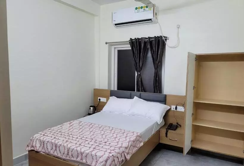 Hotelli Deepak Retreat