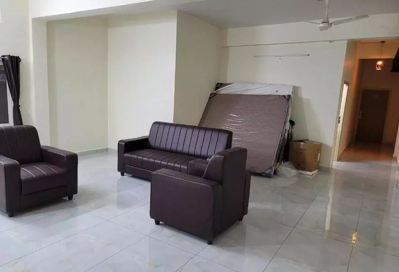 Hotelli Deepak Retreat