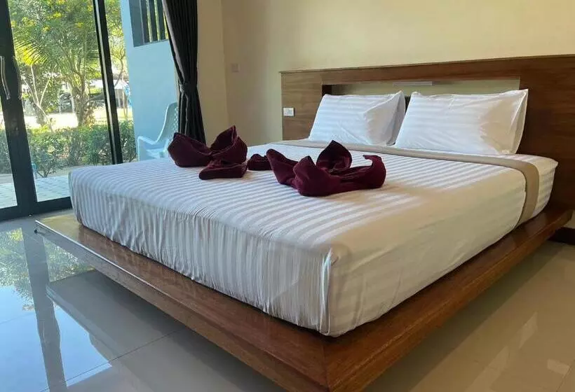 Hotelli Dusit Long Beach