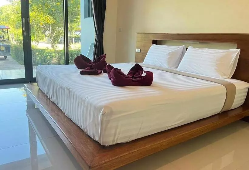 Hotelli Dusit Long Beach