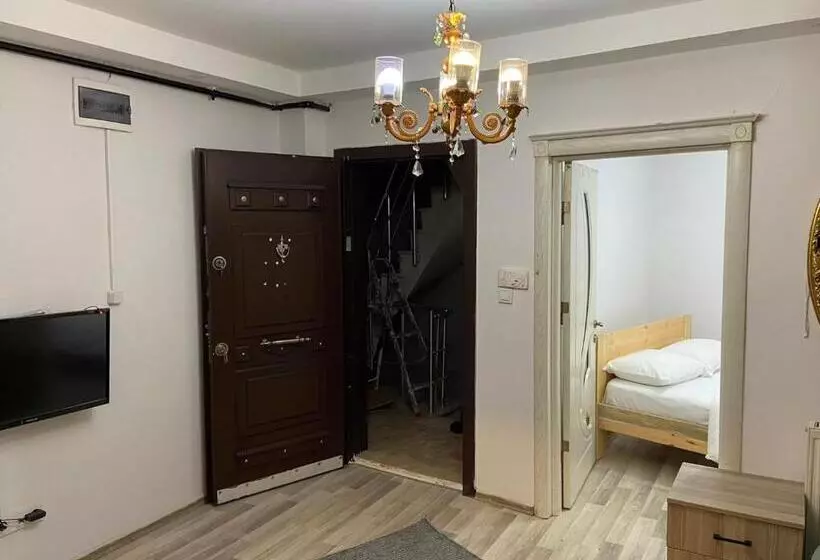ホテル La Perato Suites