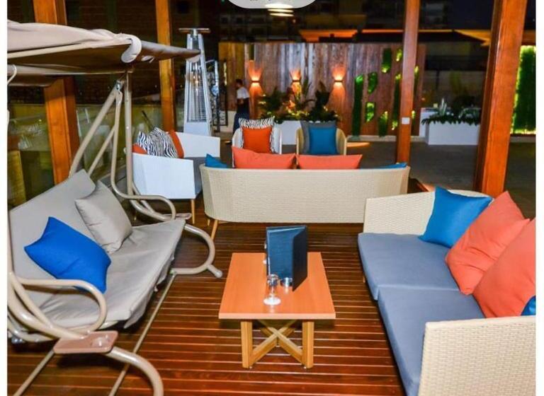 هتل Logistic Home