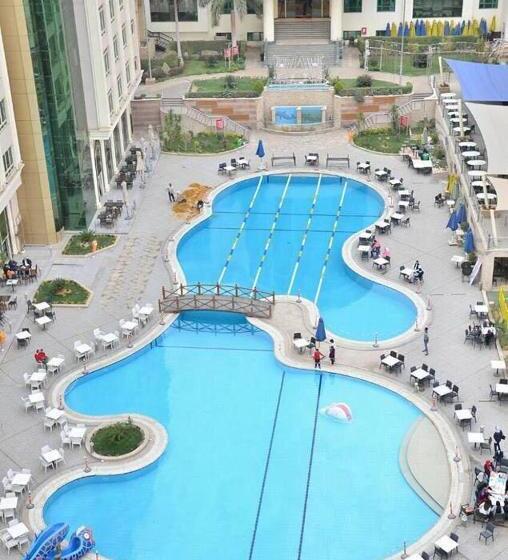 هتل Logistic Home