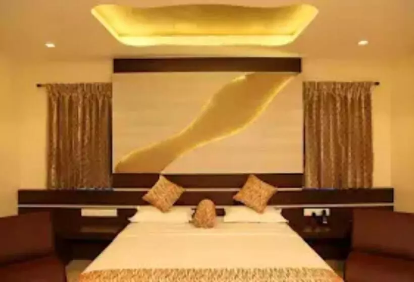 ホテル Sbs Grand , Coimbatore