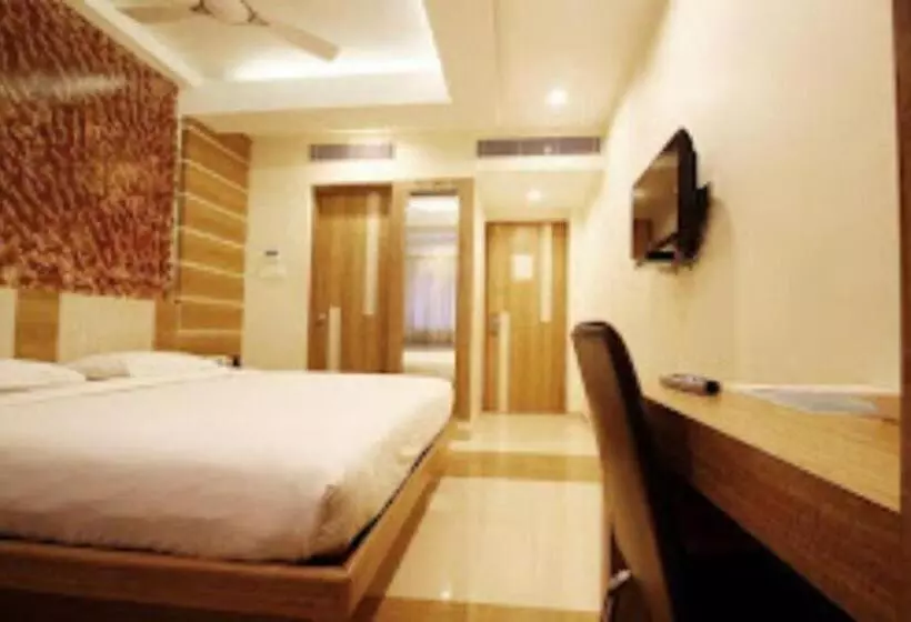 ホテル Sbs Grand , Coimbatore