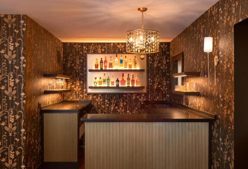 בית מלון כפרי Shelburne Springs