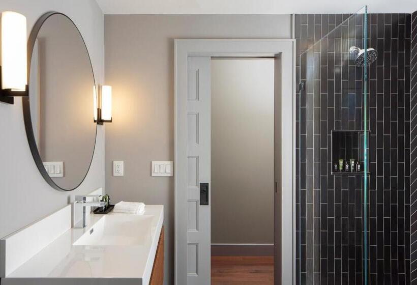 בית מלון כפרי Shelburne Springs