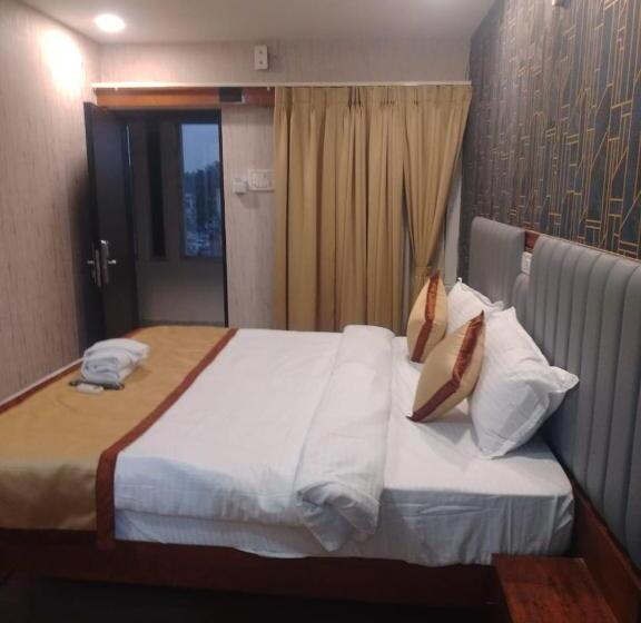 Hotel Stalwart Jajati