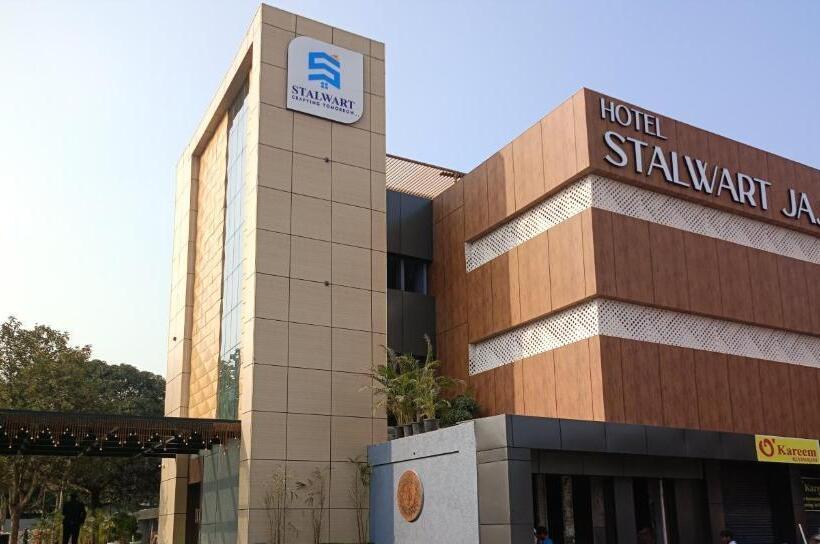 Hotel Stalwart Jajati