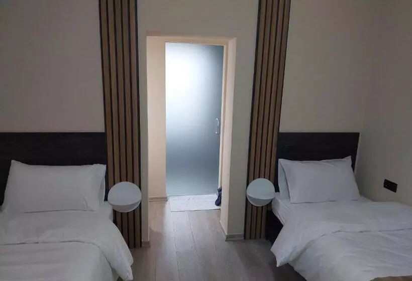 هتل Vila Bakri Kati 2