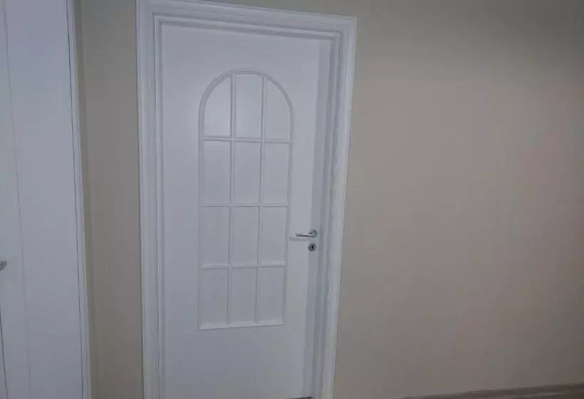 هتل Vila Bakri Kati 2