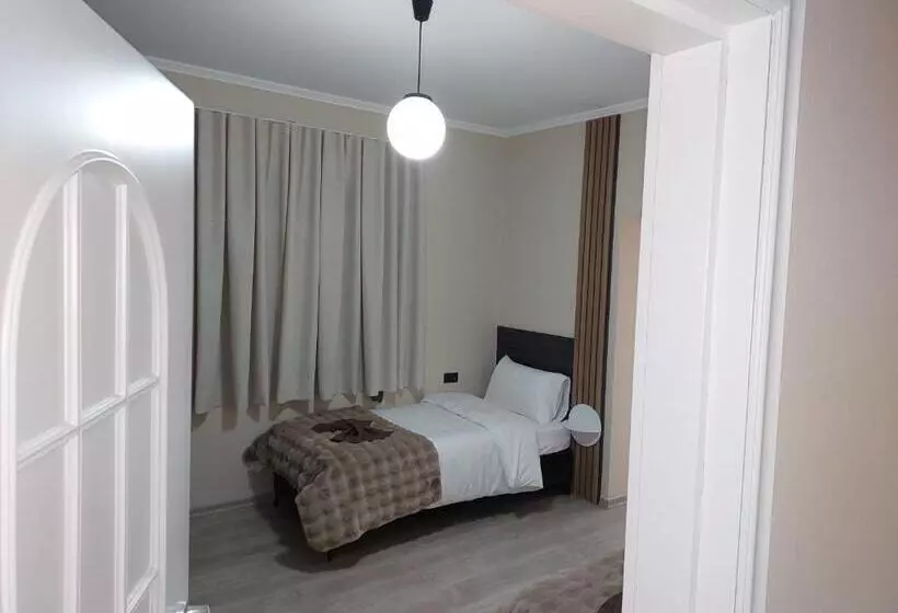 هتل Vila Bakri Kati 2