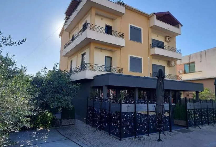 هتل Vila Bakri Kati 2