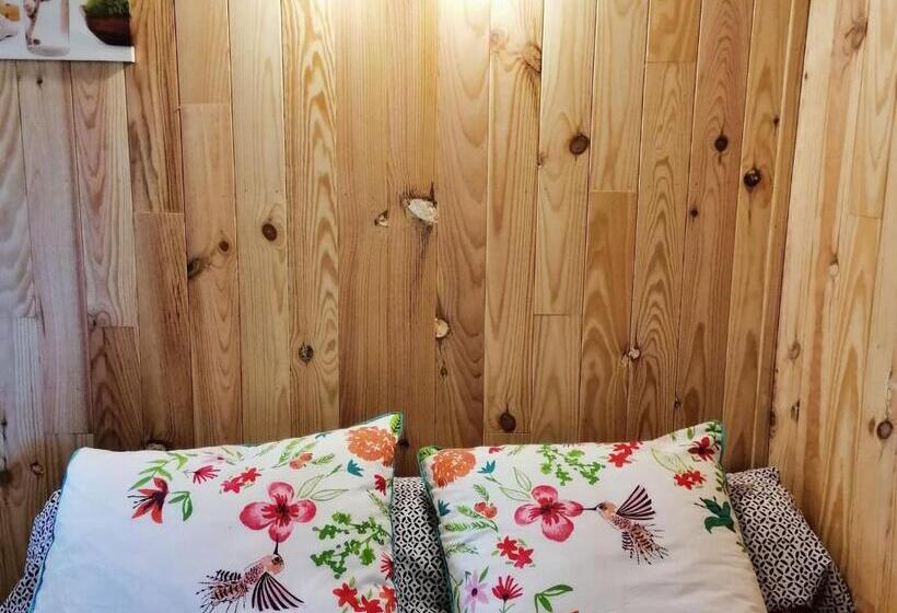 פנסיון Cabane Perchée Avec Terrasses, Salle De Bain, Kitchenette, Petit Déjeuner Inclus Et Accès Piscine