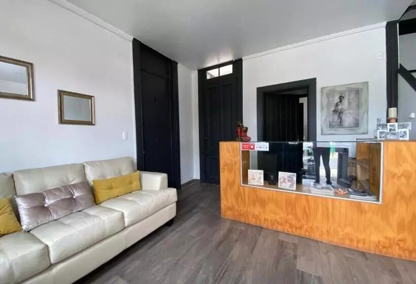 Majatalo Hostal La Casona