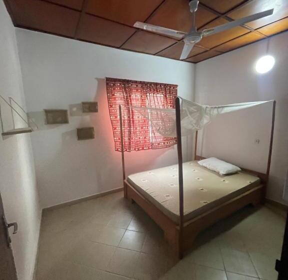 پانسیون Maison Houeyiho