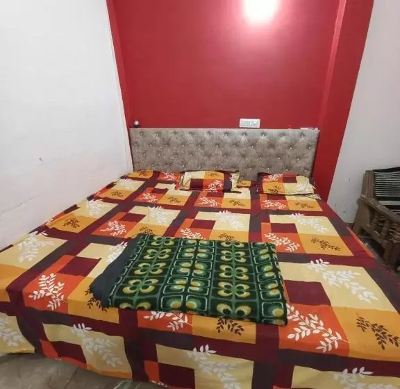 پانسیون Swastik Home