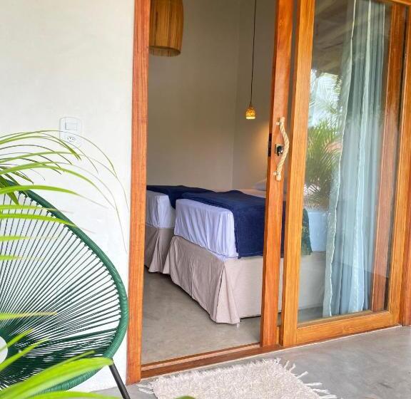 بنسيون Vila Dos Lobatos