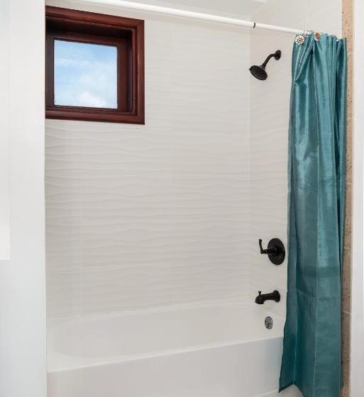 Resort La Beliza   Cobia 502