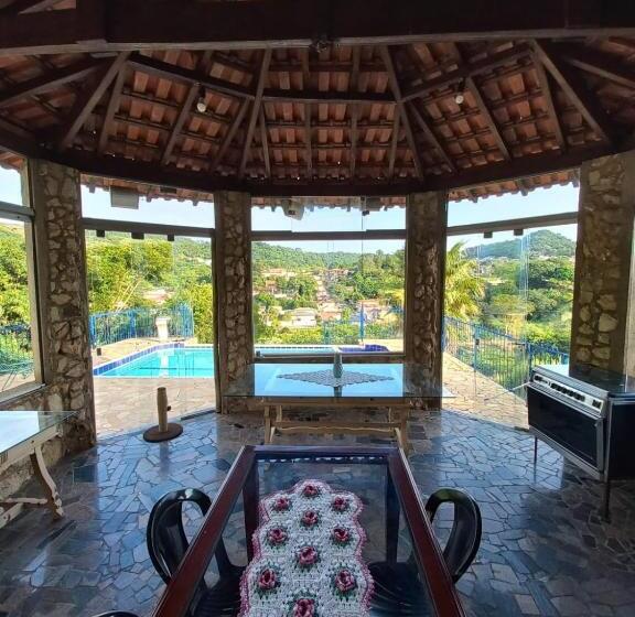 ユースホステル Pousada Espaço Cosmos