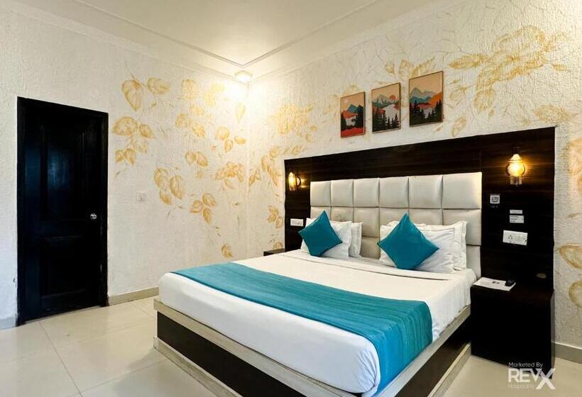 هاستل The Wraveler Tapovan Rooms And Dorms