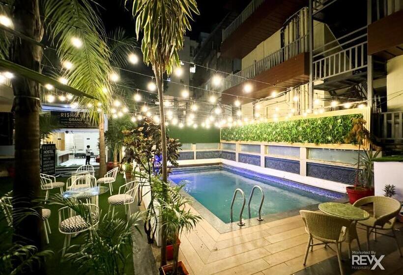 هاستل The Wraveler Tapovan Rooms And Dorms