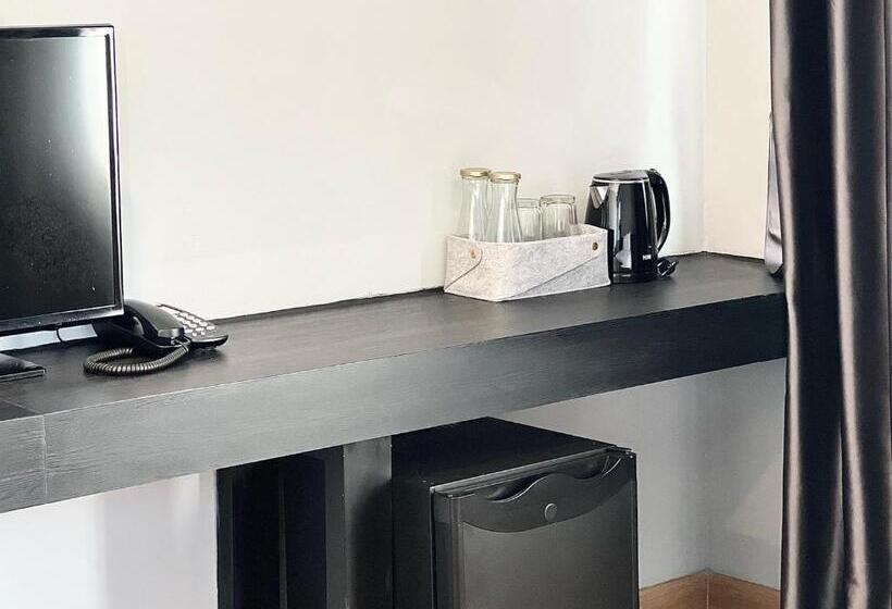 Bb Hotel Savannakhet