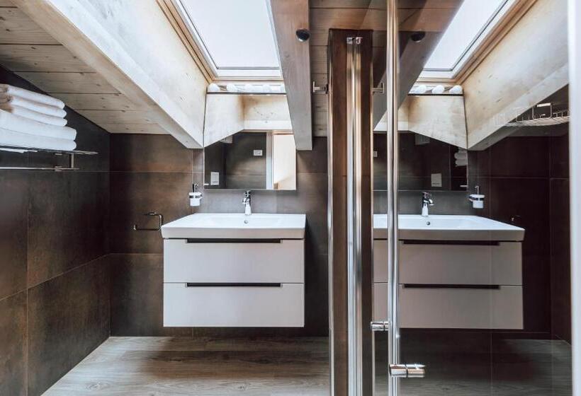 Nocleg ze śniadaniem Mine House