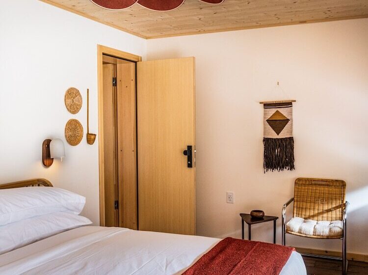 Eastwind Hotel Oliverea Valley