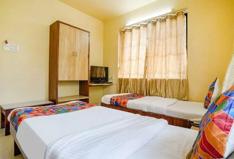 Fabhotel Samrat