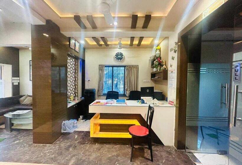 فندق Collection O Fancy Guest House