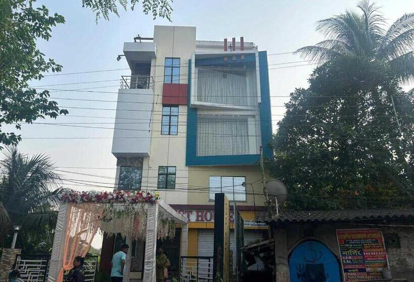 فندق Collection O Fancy Guest House