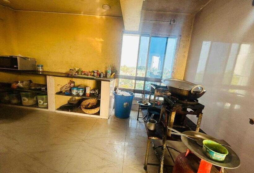 فندق Collection O Fancy Guest House