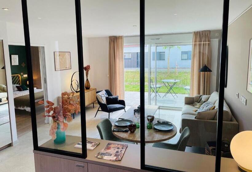 هتل Domaine Des Diamants Blancs De Bondues