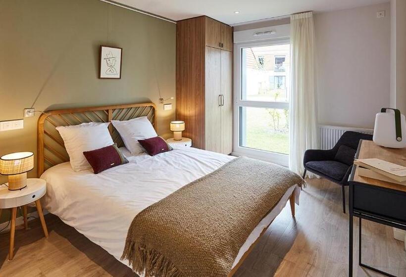 هتل Domaine Des Diamants Blancs De Bondues