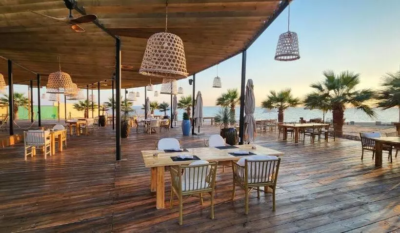 هتل L Azure Beach Resort