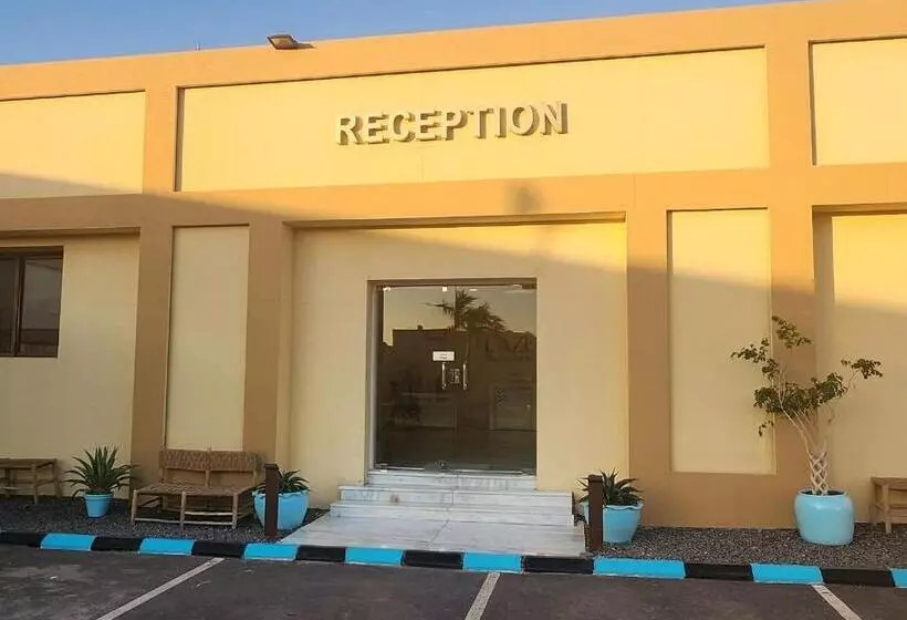 هتل L Azure Beach Resort