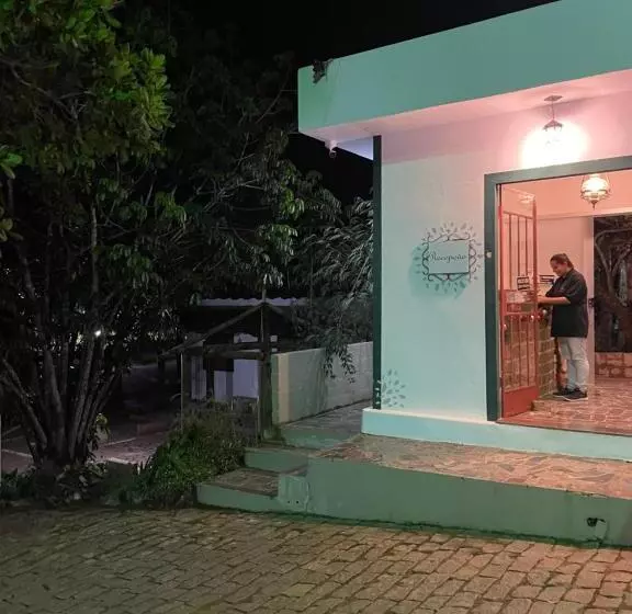 Hotelli Pousada E Flat Royal