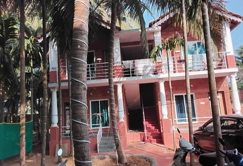 בית מלון כפרי Sea Sun Cottage