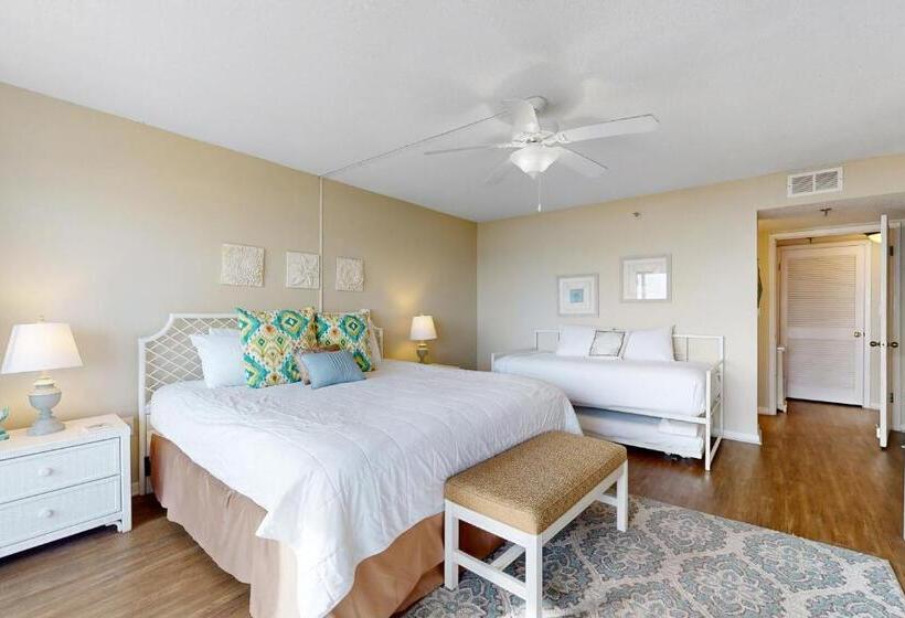 فندق Surf Dweller 211