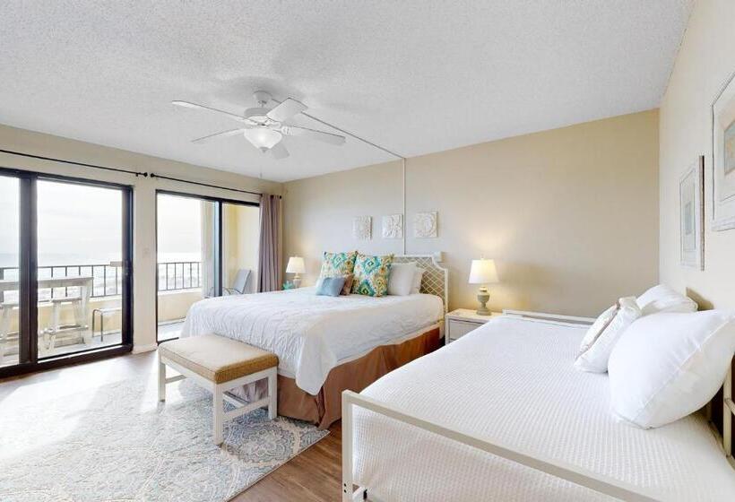 فندق Surf Dweller 211