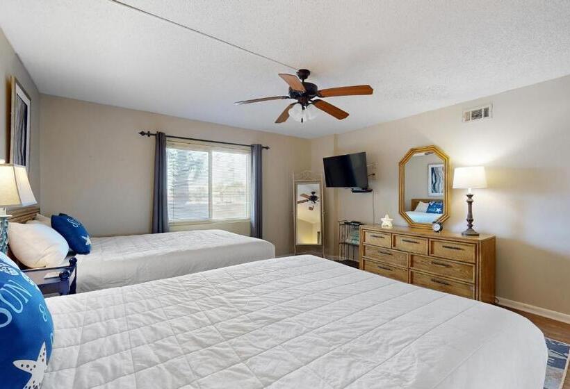 فندق Surf Dweller 211