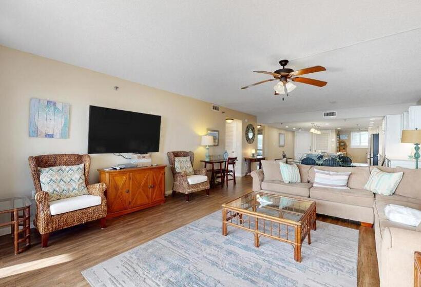 فندق Surf Dweller 211