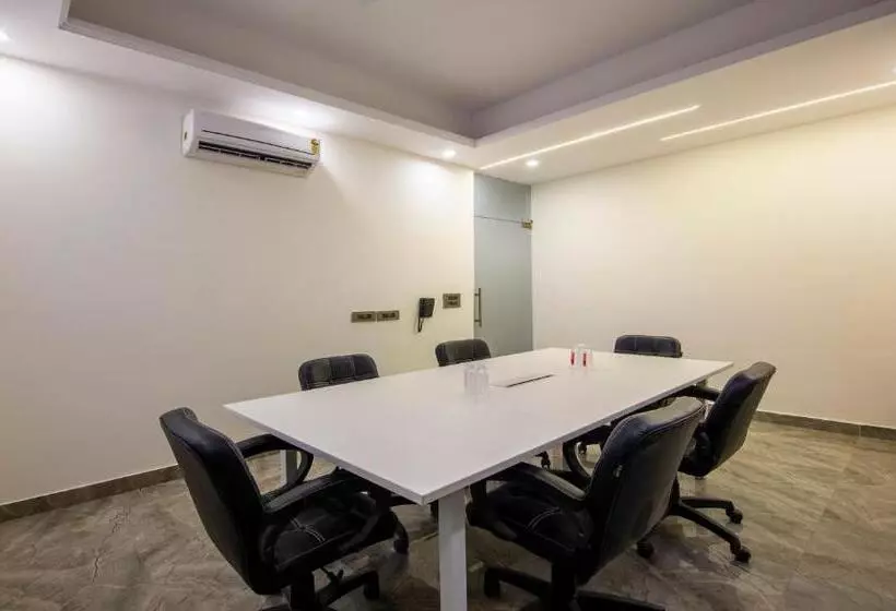 Hotelli Treebo Premium Embassy Inn