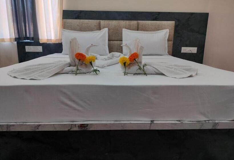 Jalsa Hotel And Resort