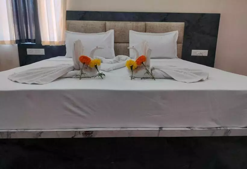 Jalsa Hotel And Resort