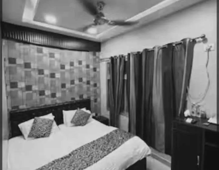 ペンション New Golden By Glitz Hotels