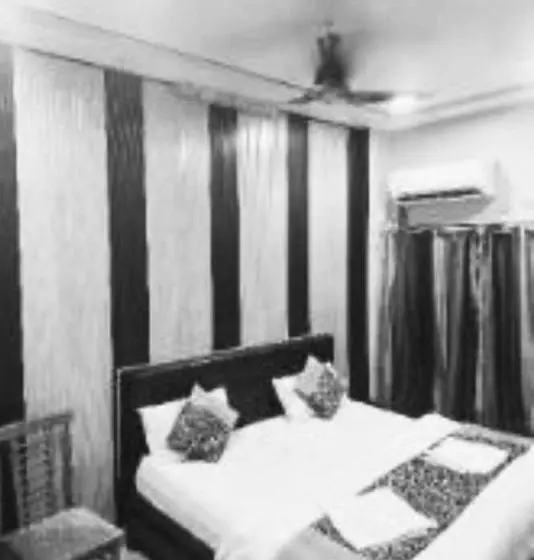 ペンション New Golden By Glitz Hotels