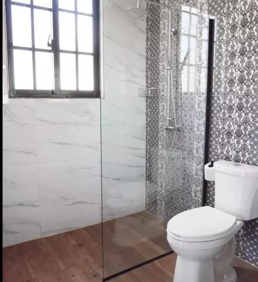 پانسیون Stylish Room By The Beach